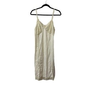 Vintage Penney's Adonna Cream‎ Colored Slip Dress Size 38